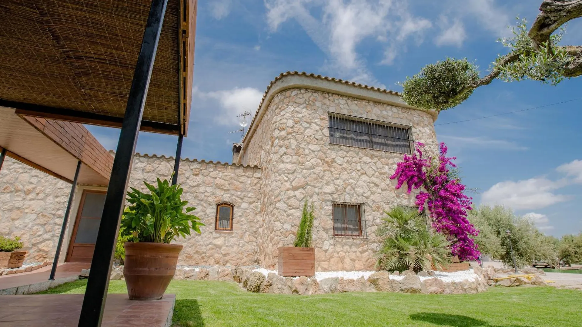 Villa Rural Avril Camarles