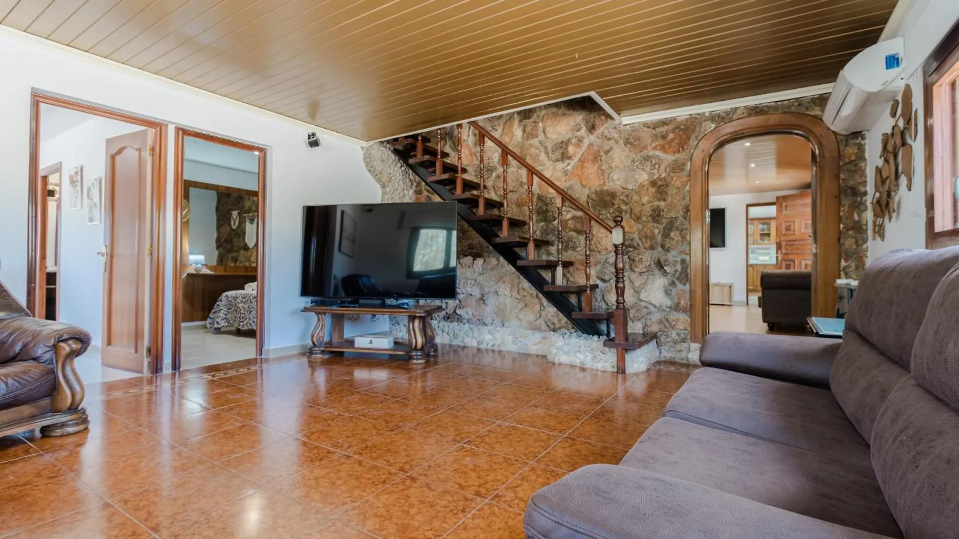 Villa Rural Avril Camarles